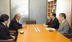 仲井真知事との懇談