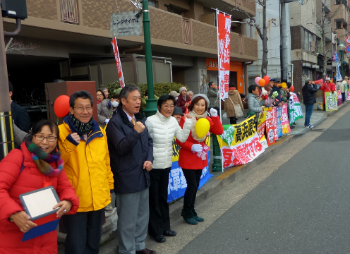 上京区の会の皆さんと。 さこ府会議員（左から2番目、こくた恵二、倉林参議院議員、その右くらた市会議員