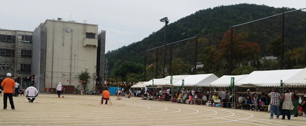 鷹峯学区