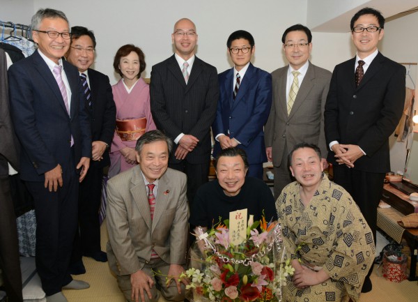 前進座楽屋訪問