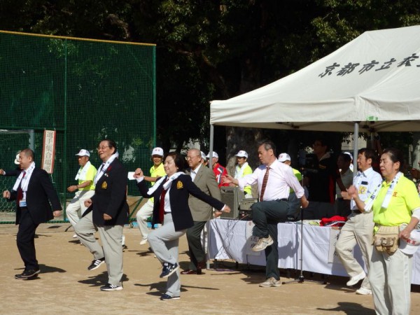 運動会　衣笠小