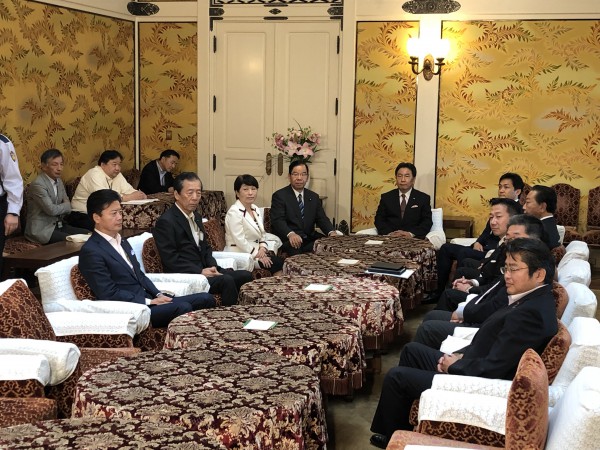 20290529　野党党首会談